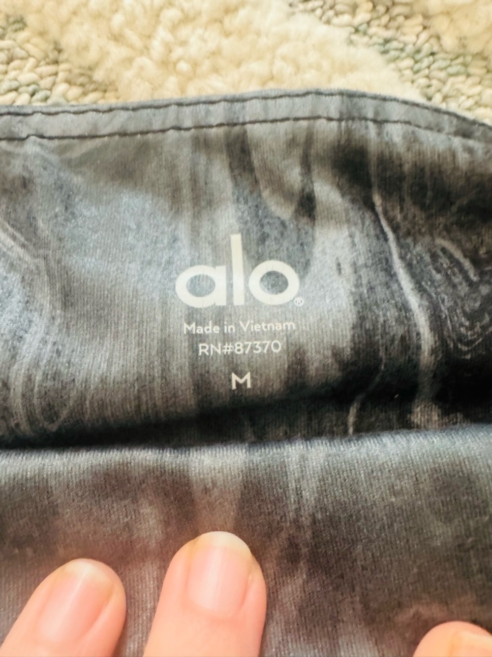 Alo Yoga Goddess Leggings Medium M Black Grey Marbled Vapor Ribbed Legwarmer - Picture 7 of 8